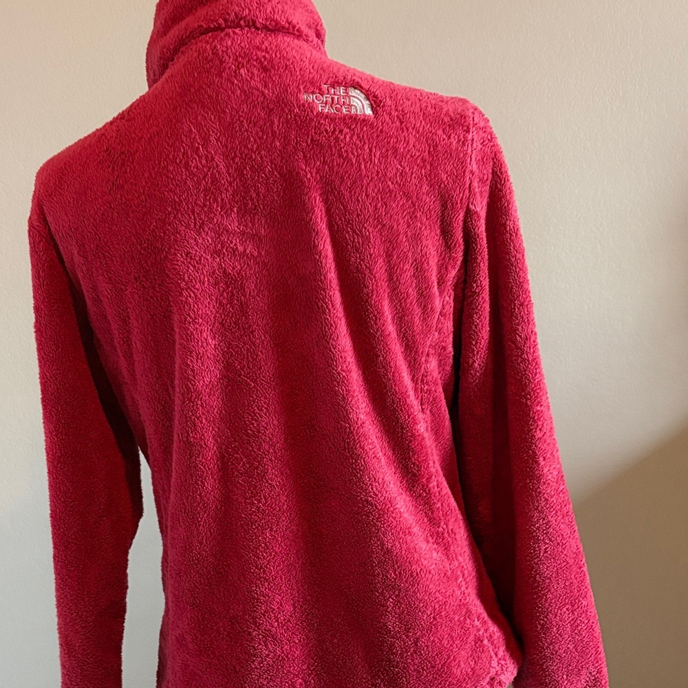 The North Face Raspberry Fleece Jacket - Picture 4 of 5